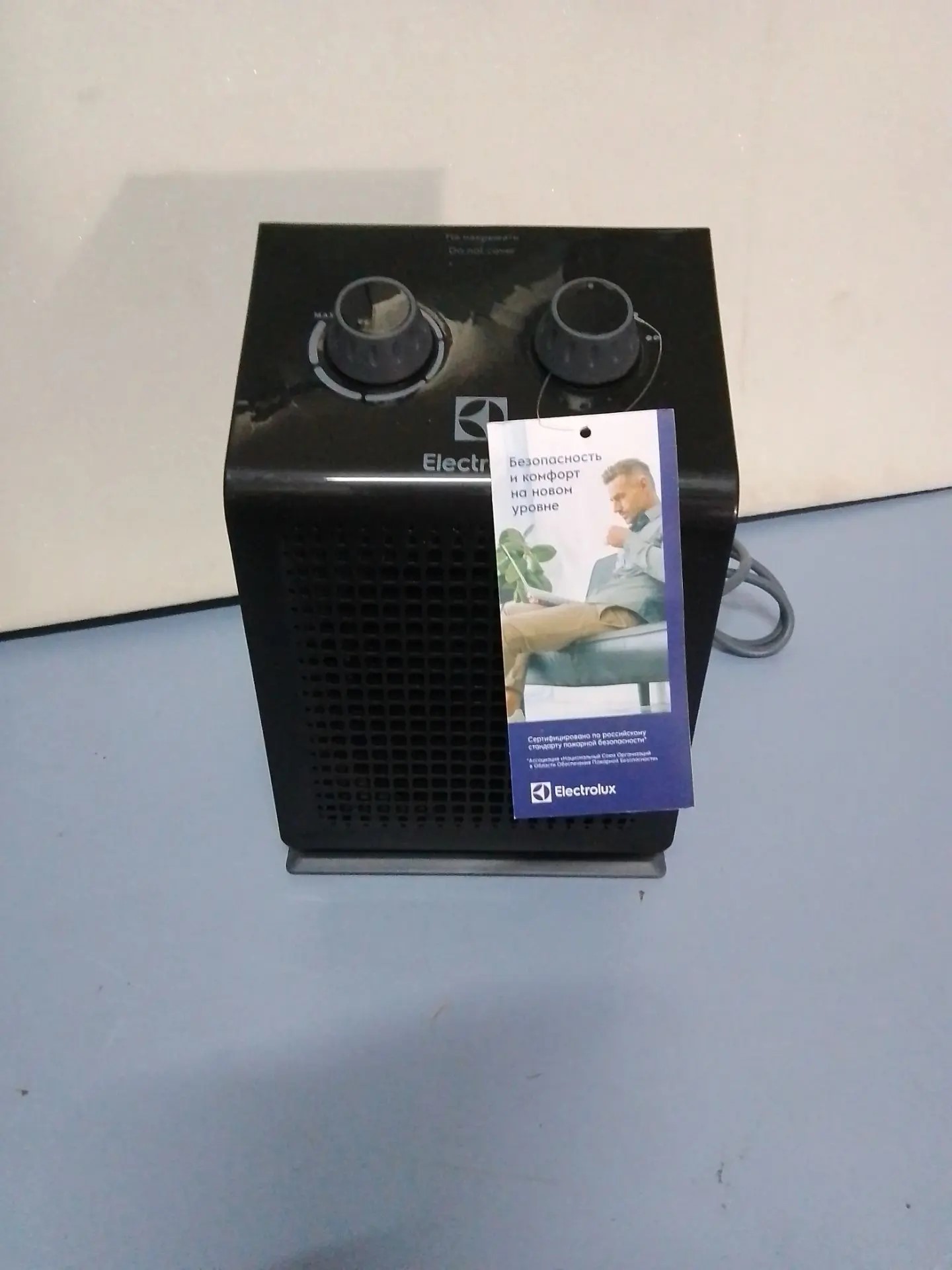 Тепловентилятор Electrolux EFH/S-115