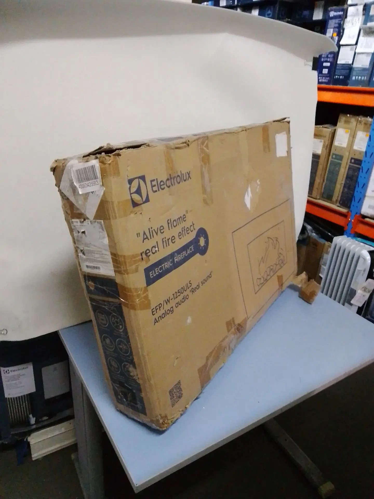 Электрокамин Electrolux EFP/W-1250ULS