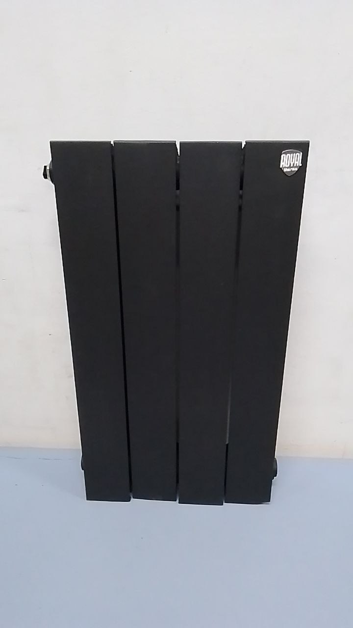 Радиатор Royal Thermo PianoForte 500 /Noir Sable - 4 секц. VDR