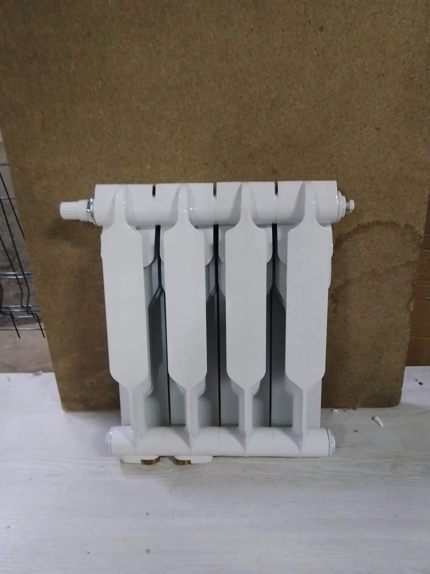 Радиатор Royal Thermo Vittoria 350 VDR - 4 секц.
