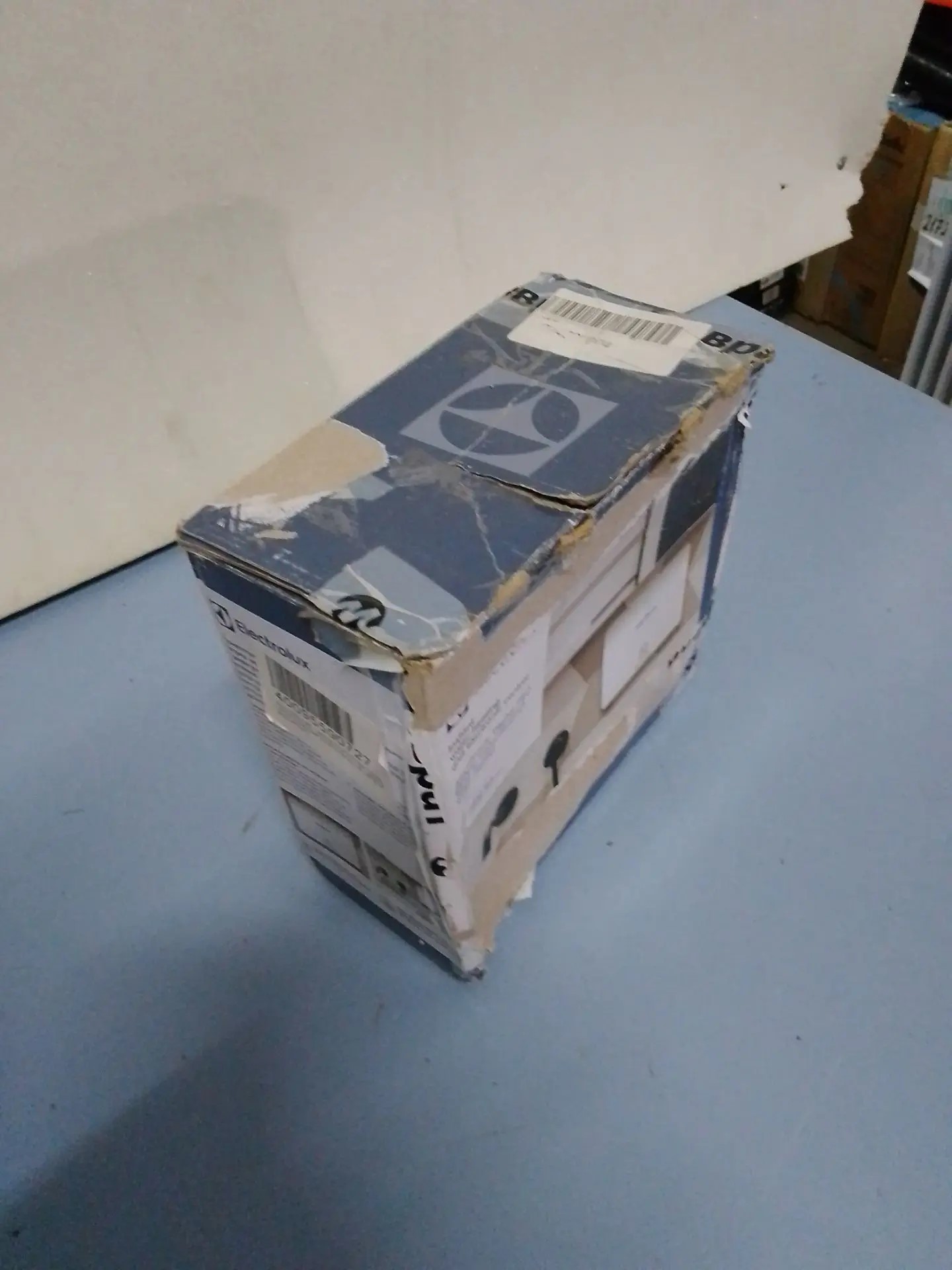 Водонагреватель проточный Electrolux NPX 8 AQUATRONIC DIGITAL PRO