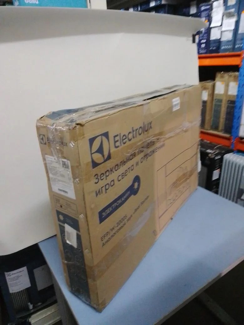 Электрокамин Electrolux EFP/W-2000S Silver